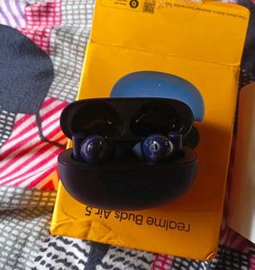 Realme Air 5