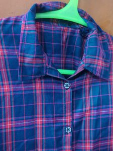 Women Checkerd Red Shirt