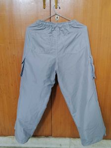 GREY PARACHUTE CARGO