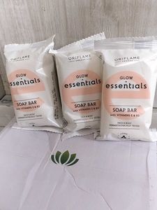 Glow Essentials Soap Bar with Vitamins E &amp; B3