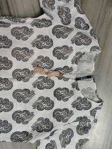 HERE&amp;NOW Printed Top