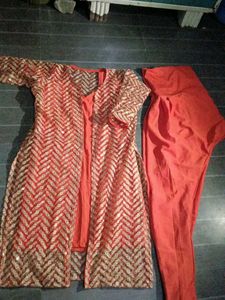 Elegant Ethnic Kurta Set