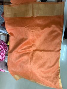Elegant Peach &amp; Gold Saree