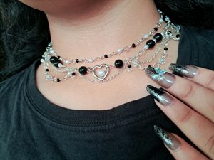 Aesthetic Cute Heart Double Layered Necklace🖤🤍✨️