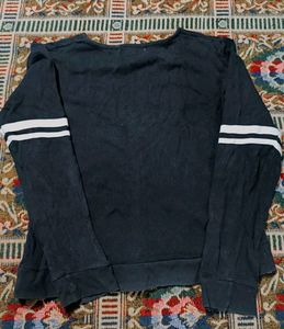 Black T-shirt