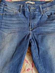 Levi's Jeans - Stylish &amp; Comfortable