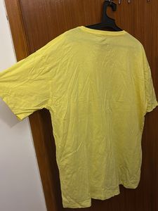 Yellow comfortable tshirt