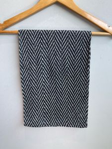 Hot Woolen Neck Mufler