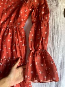 Beautiful Dress 🧡