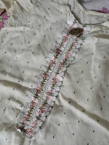 Beautiful😍✨❤... Suit With Dupatta