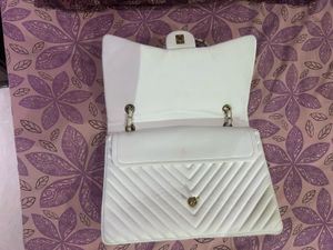 Elegant White Handbag