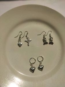 kawai earing(pack of 3)