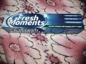 Sandal Agarbatti With Fresh moment toothpaste