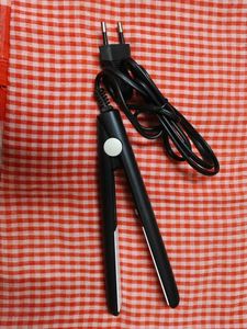 Imported | "Salon Style" Hair Straightner
