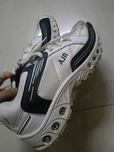 Unisex Sports Shoe