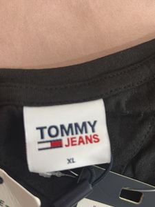 New Tommy Hilifiger black shirt