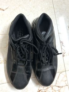 Black Nike Air Jordan Sneakers