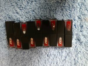 Nykaa glossy lipstick