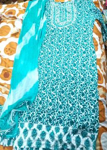 Perfect Cotton Stretched Suit With Dupatta ,Buttom