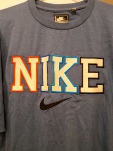 Nike Graphic Tee