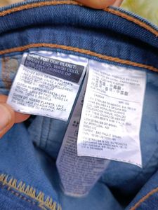 Levis Branded Jeans 👖