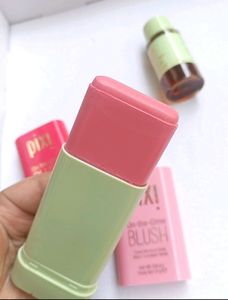 🤯Price Dropped 🎊Pixi Blush Stick