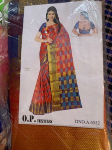Combo Elegant Red &amp; Gold Patterned Saree
