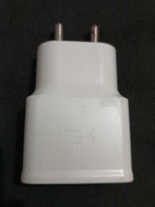 SAMSUNG 15Watt Fast Travel Adapter