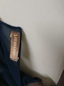 Dual colour Instant hijab with attached ca