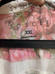 🌸 Rose Garden Chic! Mandarin Collar Tunic 🤩