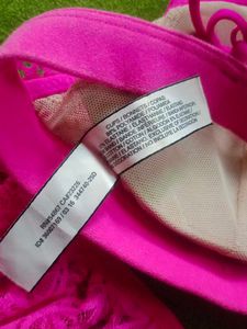 Victoria&#39;s Secret Bralette Wit Thong Free