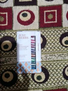 Just Herbs 8 in 1 Eyeshadow