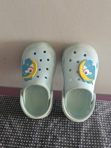 Boys And Girls Crocs Pattern Comfortable Footwear