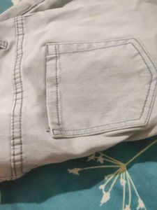 Grey Denim Stretchable Jeans For Women