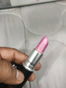 MAC Lipstick Shade (FloraBundi)