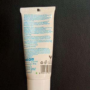 Azafran Aqua Halo Scalp Rejuvenating Shampoo