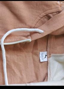 LA Graphic Zip-Up Hoodie