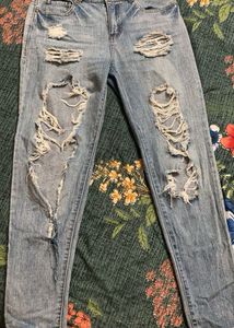 Price Drop ‼️ Almost Famous Brand Ditress Jean