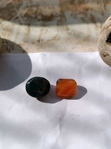 NATURAL HAKIK STONES (2 PIECES)