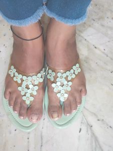 Pista Green Flat Footwear..