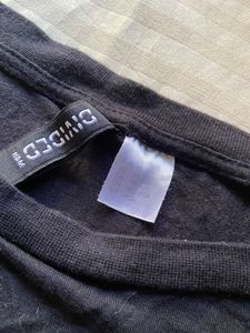H&amp;M T-shirt