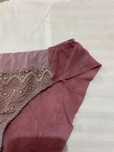 Lace Detail Brief 32-36