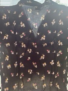 Floral Button-Down Crop Top