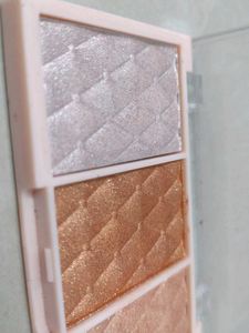 HIGHLIGHTER PALLET