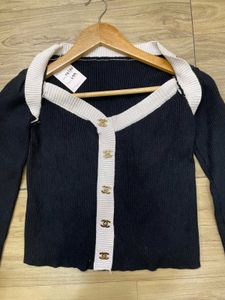 Black &amp; White Trim Crop Top