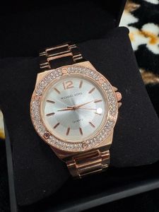 Replica Michael Kors Rose Gold Watch For Her