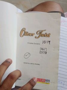 OLIVER TWIST 2 BY CHARLES DICKENS