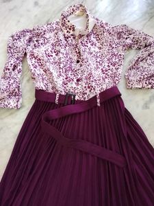 Floral Print Pleated Dress