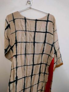 Stylish Beige &amp; Black Kurta Size XL