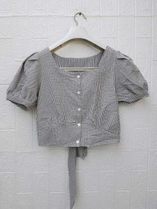New with tag Pinterest Gingham Puff Sleeve Top
